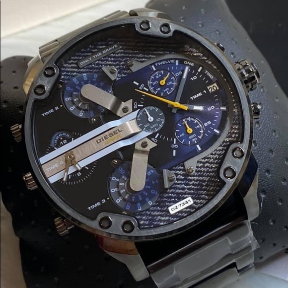 DZ7331 - Diesel Men’s Mr. Daddy 2.0 Gunmetal Tone Watch - Picture 6 of 10